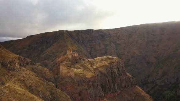 Seytan Kalesi, Satan Castle, Top Rock Hill, Cildir, Turkey