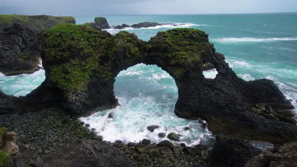 Gatklettur Basalt Rock in Arnarstapi in Iceland alt