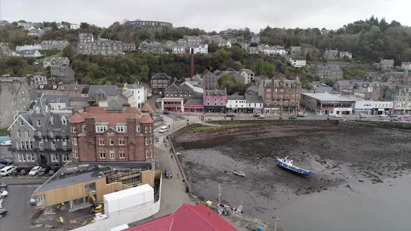 Aerial of Oban Bay and Town in Scotland alt