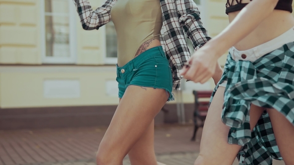 Smiling Hipster Womans Running at City Street. Cute Girls Have Fun Outdoors alt
