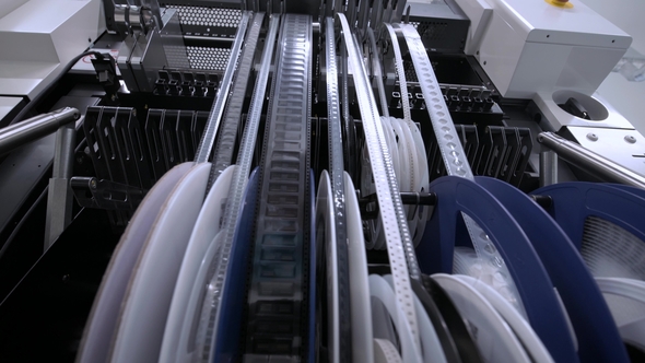 Coils with Chips and Other Electronic Components for Surface Mounting alt