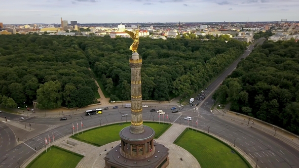 Shiny Victory Column in Berlin