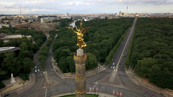 Shiny Victory Column in Berlin