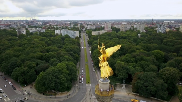 Shiny Victory Column in Berlin