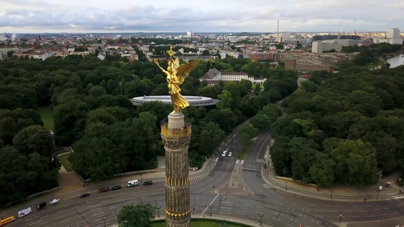 Shiny Victory Column in Berlin