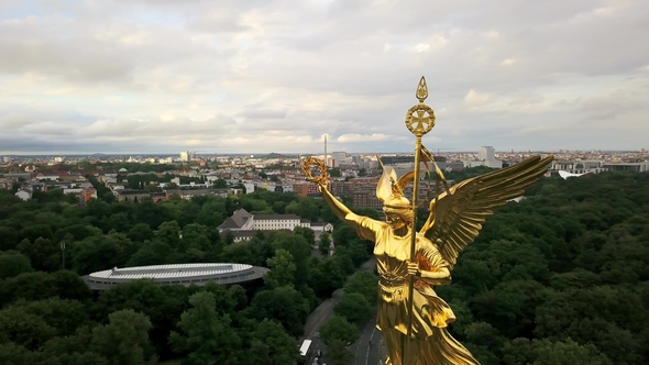 Shiny Victory Column in Berlin