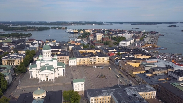 Helsinki Cathedral and Senate Square alt