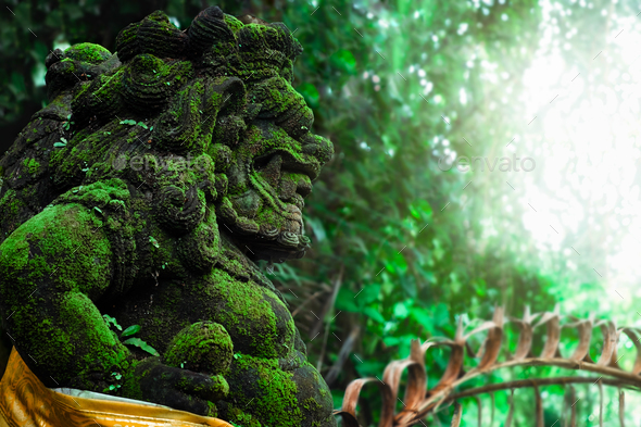 Barong Lion Guardian statue in front of Balinese Temple ...