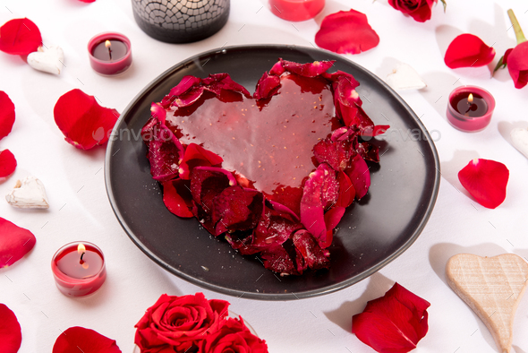 Romantic Heart Shaped Red Cake Stock Photo By Photology75 Photodune