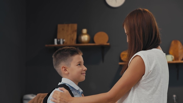 The Student of Junior Classes Is Ready for the Beginning of the School Year