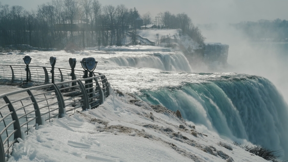 Winter at Niagara Falls. Sight Place with Binoculars Without People alt