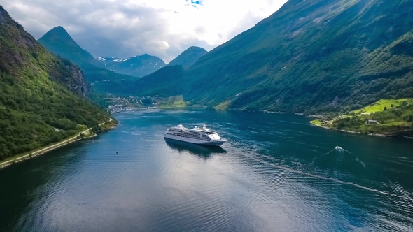 Cruise Liners On Geiranger Fjord, Norway alt