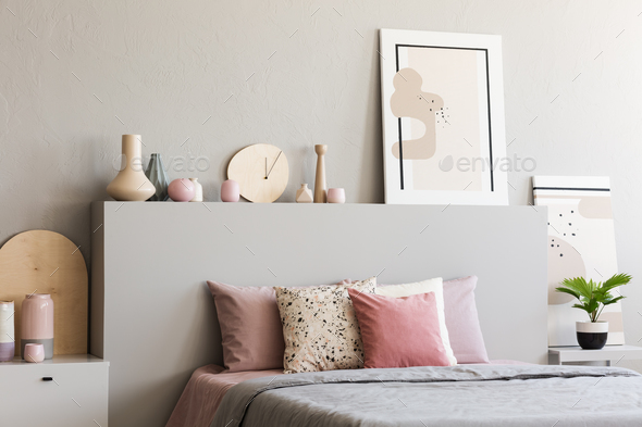 pink and grey bed cushions