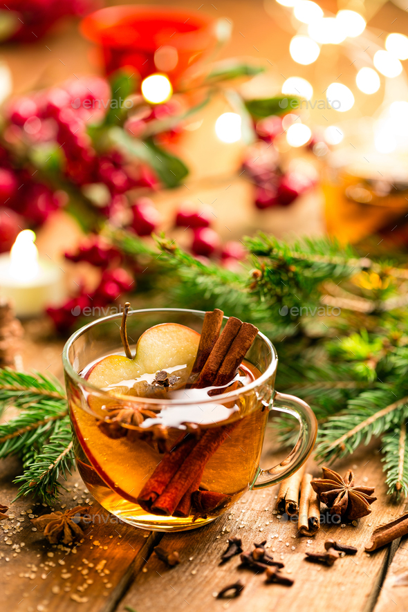 Mulled cider with cinnamon, cloves and anise. Traditional Christmas ...