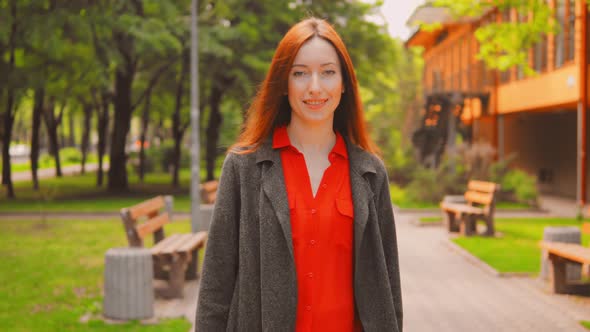 Front View Elegant Businesswoman Enjoy Walks Outdoors alt