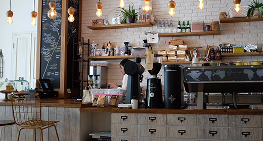 Bir Kahve Dükkanı İnşa Teması