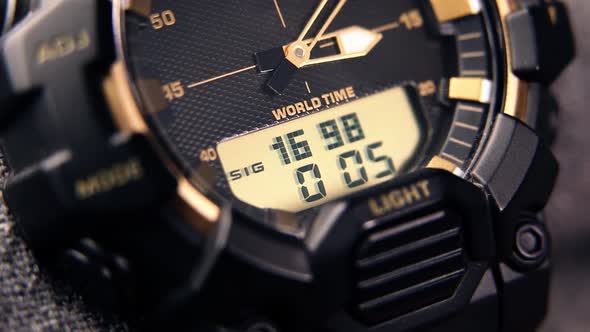 Tactical Digital Watch Operation alt