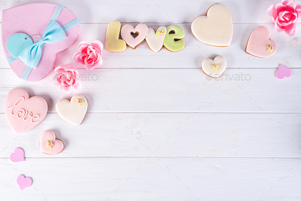 Valentines Day Gift Boxes With Heart Shaped Cookies And