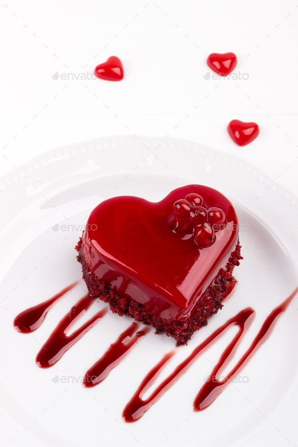 cake heart design
