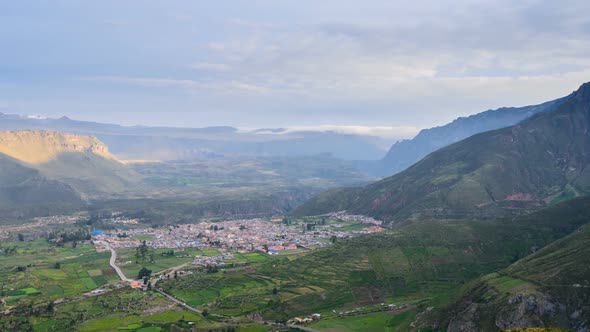 Morning in Colca Canyon alt