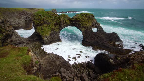 Gatklettur Basalt Rock in Arnarstapi in Iceland alt