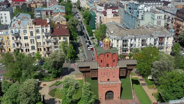 Top view of the historical complex "Golden Gate" in Kiev. Beautiful spring flight over the city. alt