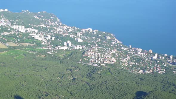 Beautiful Seascape. Amazing Composition of Nature with Mountains and Cliffs. alt