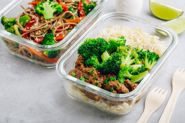 Beef and broccoli stir fry meal prep lunch box containers with