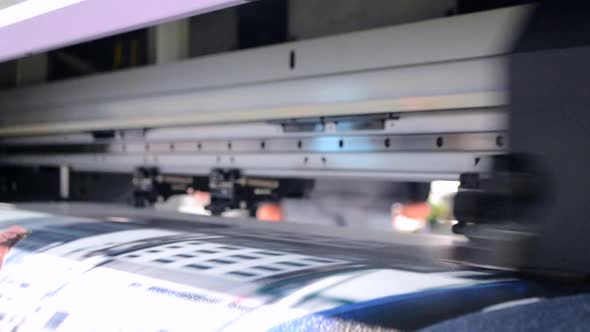 Large Format Printer Works alt