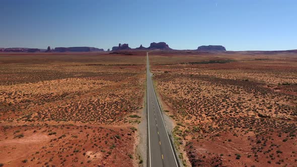 Scenic View Of Monument Valley From US Route 163 In Utah. Forrest Gump ...