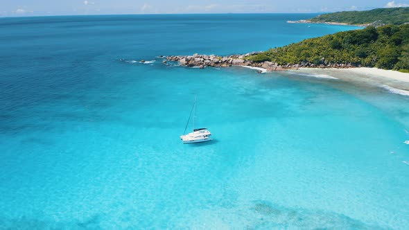 Aerial  Drone Footage in Seychelles alt