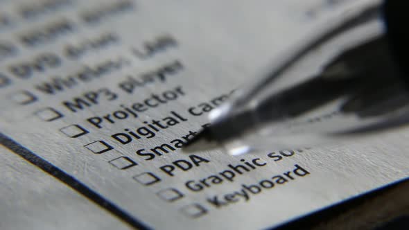 Pointing At an Item List 3687 alt