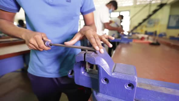 Indian Asian Hand Filing Metal alt