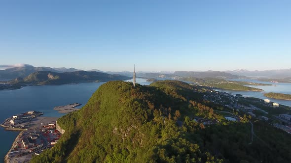 Alesund Aksla Radio, Summer