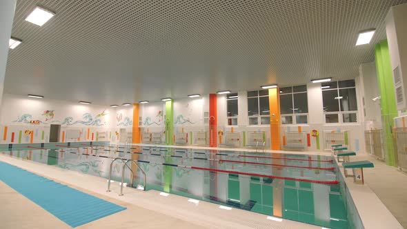 Swimming Pool for Training and Recreation in Sports Complex alt
