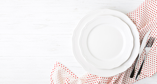 Empty plates, Setting table