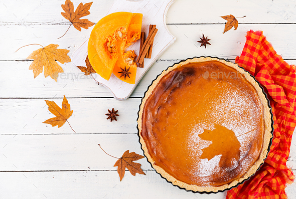 American homemade pumpkin pie with cinnamon and nutmeg, pumpkin - Stock Photo - Images