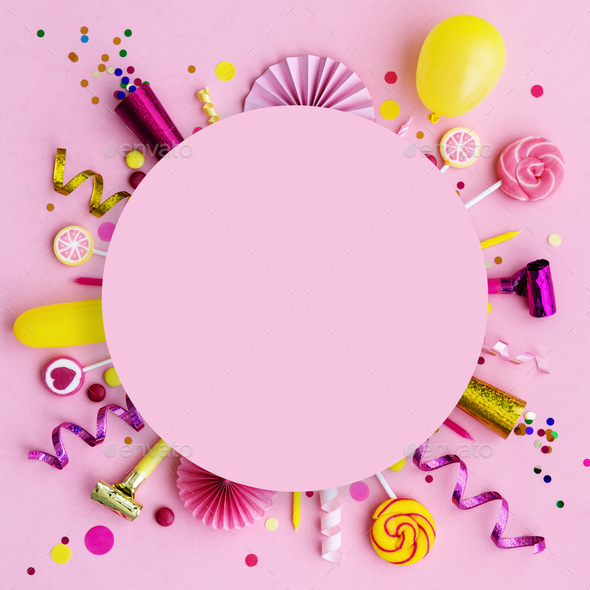 Nền phẳng sinh nhật hồng là lựa chọn hoàn hảo cho bất kỳ bữa tiệc sinh nhật nào. Với màu hồng tươi tắn và thiết kế đẹp mắt, nền phẳng này sẽ tạo ra không gian đầy phấn khích và vui tươi.