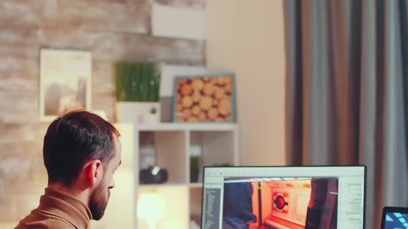 Game Creator Testing the Graphics Using Modern Computer alt