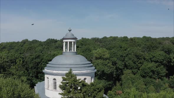 Abandoned Golitsyn estate. alt