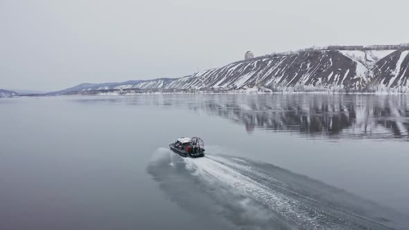 Hovercraft Rides on the River in Winter