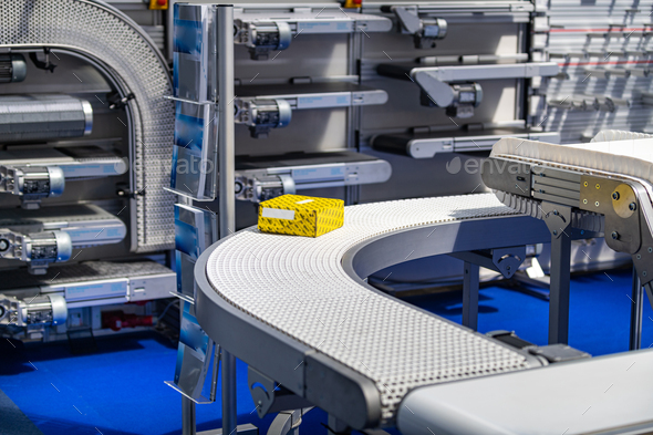 conveyor belt system