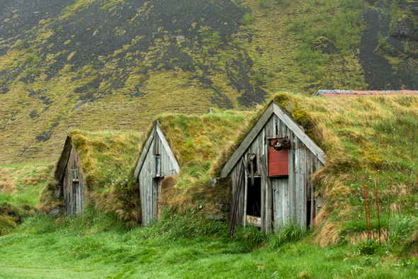 Abandoned Turf House Farm Buildings in Nupsstadur, Iceland Stock Photo ...