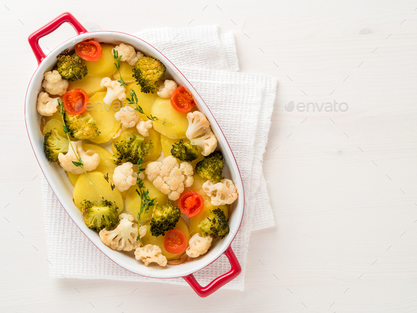 Dietary vegetarian dish - Stock Photo - Images