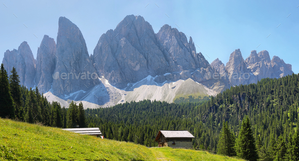 Mountain Views From Adolf Munkel Trail, Dolomite Alps, Italy Stock ...