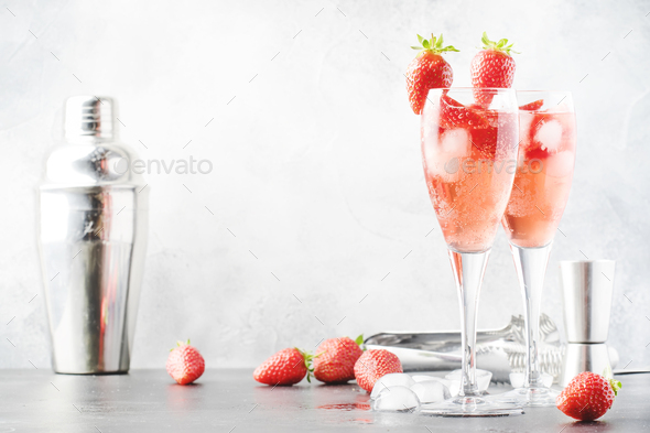 Rossini alcoholic cocktail - Stock Photo - Images