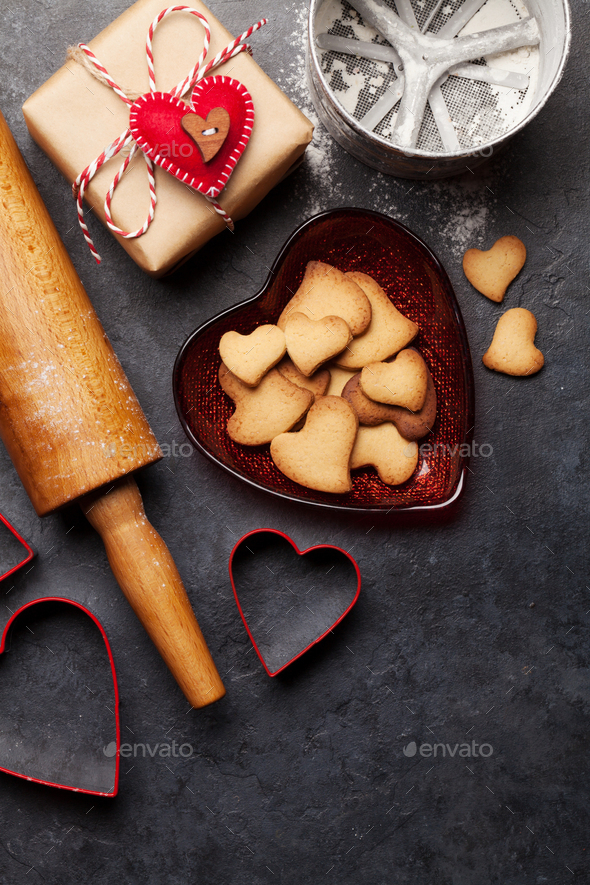 Valentines day card with heart gingerbread cookies - Stock Photo - Images
