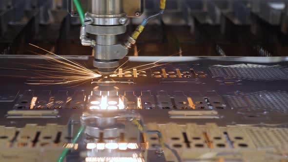 Automated Machine CNC Laser Cutting Metal Plate