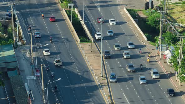 timelapse of Traffic on Mittraphap Road in Nakhon Ratchasima Province of Thailand alt
