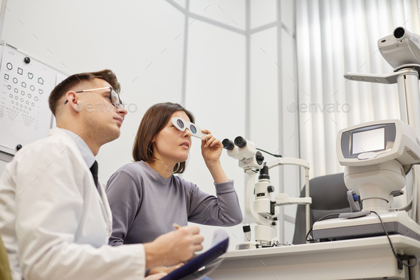 Ophthalmologist at Vision test